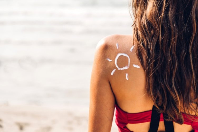 ¿Cómo cuidar pieles intolerantes ante el sol?